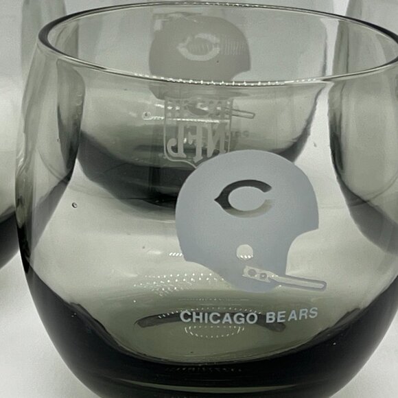 Vintage NFL Chicago Bears Bar Cocktail Smoked Rocks Glasses (set of 4) - lot C - Picture 2 of 8